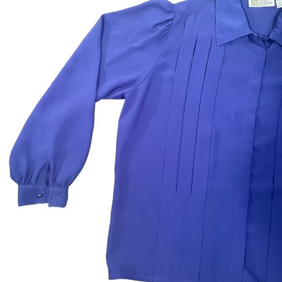 La Blouse Women’s Size 18W/38 Purple Silky Pleated Blouse Long Sleeve Top Shirt - Picture 3 of 12